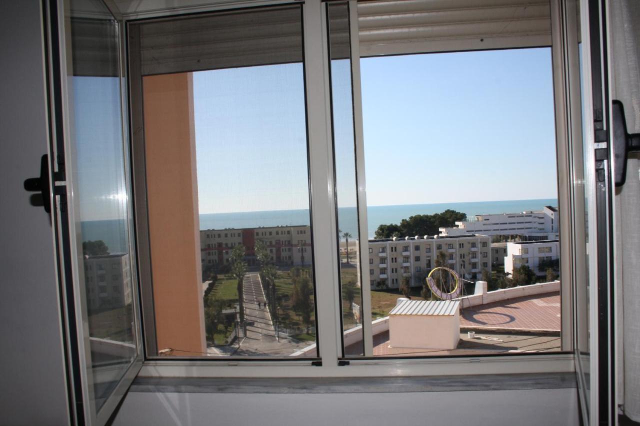Sea View Studio Durrës Eksteriør billede
